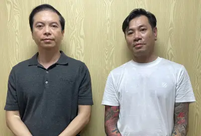 Tài xế Bentley đuổi đánh người sau va chạm gây náo loạn trung tâm Sài Gòn