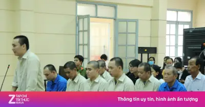 Nhóm khiêng quan tài diễu phố để tăng view bị xét xử, mức án lên đến 2 năm 9 tháng tù