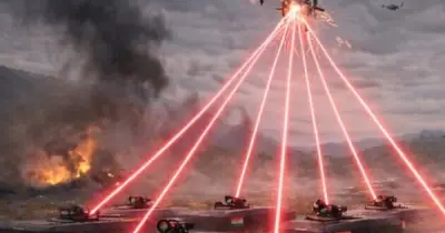 Ấn Độ công bố súng laser AI 'nhỏ gọn nhất thế giới' gắn trên xe tự hành