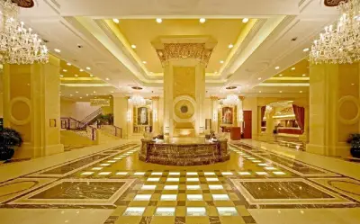 Khách sạn Macau tháo sàn dát vàng bán thu về 333 tỷ đồng