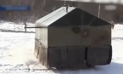 Nga thử nghiệm drone mặt đất gắn 'máy cắt cỏ khổng lồ' để chống drone Ukraine