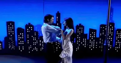 Màn kết hợp gây sốt WeChoice Awards: (S)TRONG và Jun Vũ tạo cơn bão mạng xã hội