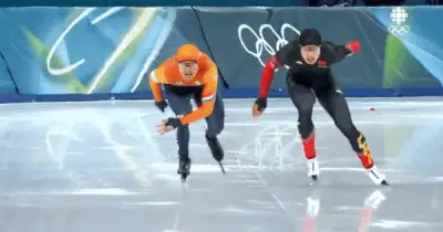 VĐV Trung Quốc bị loại vì phạm lỗi, cản trở đối thủ Hà Lan tại Olympic mùa Đông 2026