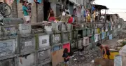 6.000 người sống trong nghĩa trang Manila: Thỏa thuận cộng sinh giữa người chết và người sống