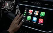 Apple CarPlay Sắp Hỗ Trợ Phát Video, Tăng Cường Giải Trí Trên Xe
