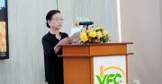 Bà Nguyễn Bạch Tuyết từ nhiệm tại VFG, tiếp tục làm cố vấn và lộ thu nhập khủng