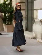 Bí Quyết Phối Đồ Denim Thanh Lịch Cho Nàng Công Sở