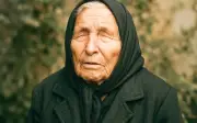 Baba Vanga tiên tri tiếp xúc người ngoài hành tinh 2026, Trump công bố hồ sơ