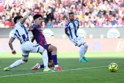 Barca chiếm lại ngôi đầu La Liga sau chiến thắng 3-0 trước Levante
