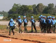 Chủ tịch nước trao quyết định cho sĩ quan thực hiện nhiệm vụ gìn giữ hòa bình LHQ