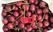 Cherry Australia Tăng Giá Mạnh Cận Tết, Loại Cỡ Đại Lên 2 Triệu Đồng Mỗi Kg