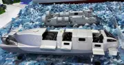 Trung Quốc hé lộ tàu chở đặc công người nhái SDV-01 tại triển lãm quốc phòng Ả Rập Xê Út