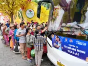 Chương trình hỗ trợ người lao động mang Tết về nhà, không ai bị bỏ lại phía sau