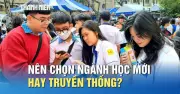 Chuyên gia giáo dục: Ngành học mới và truyền thống đều cần đổi mới công nghệ