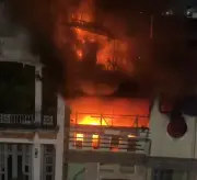 Cháy nhà ở TPHCM, gia đình 4 người thoát nạn an toàn, nghi do chập điện