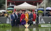 Chủ tịch nước Lương Cường dự Xuân Quê hương 2026, thả cá chép và dâng hương cùng kiều bào