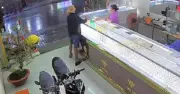 Công An TP.HCM Bắt Giữ Nghi Phạm Cướp Giật Tiệm Vàng Chỉ Sau Vài Giờ Gây Án