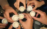 Cảnh báo nguy cơ dị ứng từ món ăn 'độc lạ' trong tiệc tất niên cuối năm