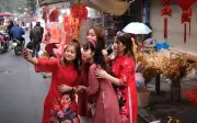 Giờ Đẹp Và Hướng Xuất Hành Mùng 3 Tết 2026 Cho Năm Bính Ngọ Thịnh Vượng