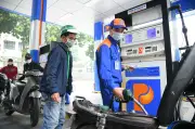 Giá xăng dầu tăng mạnh từ 15h ngày 12/2, không trích lập quỹ bình ổn