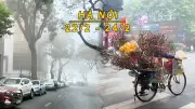 Hà Nội đón sương mù dày đặc trở lại sau kỳ nghỉ Tết Nguyên đán
