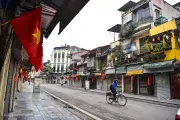 Hà Nội ngày 29 Tết: Khoảnh khắc hiếm hoi của sự bình yên và nhịp sống chậm