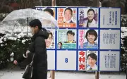 Hàng triệu cử tri Nhật Bản bất chấp giá rét đi bầu cử Hạ viện giữa mùa đông
