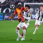 Juventus cay đắng để Galatasaray giành vé vào vòng 1/8 Champions League