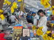 Lễ hội Đường sách Tết Bính Ngọ 2026 thu hút đông đảo người dân và du khách tại TPHCM