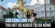 Linh vật Kim Mã 4.0 tại cầu Rồng thu hút đông đảo người dân và du khách