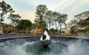 Lãnh đạo TP.HCM mặc niệm nạn nhân COVID-19 tại lễ khánh thành Công viên số 1 Lý Thái Tổ