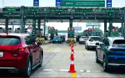 Lưu ý quan trọng khi qua trạm thu phí dịp Tết Bính Ngọ để tránh mất tiền oan