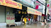 Mưa lớn trái mùa gây ngập sâu tại Bạc Liêu, đảo lộn sinh hoạt người dân
