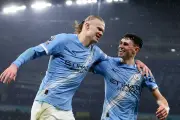 Man City tạo áp lực lên Arsenal, cuộc đua Top 4 Premier League căng thẳng