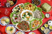 Mâm Cỗ Cúng Tất Niên: Nét Đẹp Văn Hóa Tết Việt Nam Qua Ba Miền