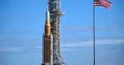 NASA hoãn phóng Artemis 2 vì sự cố kỹ thuật với tên lửa SLS