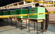 Đảng Nhân dân Thái Lan kiện 9 quan chức bầu cử vì mã QR trên phiếu