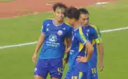 Ngọc Hậu: Từ anh hùng thành tội đồ trong 8 phút, Đại Học Văn Hiến thắng Long An 1-0