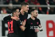 Patrik Schick tỏa sáng, Leverkusen thắng đậm Olympiacos tại Champions League