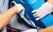 Phụ nữ Thái Lan bị bắt tại Tân Sơn Nhất vận chuyển 4,5 kg cocaine giấu trong valy