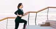 Phụ nữ trẻ hối hận vì lạm dụng leo cầu thang giảm cân, chuyên gia cảnh báo
