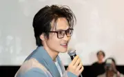 Phim tài liệu 'Chân trời rực rỡ' với Hà Anh Tuấn sẽ được chiếu tại Đại học Harvard