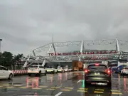 Quốc lộ 1 qua hầm Đèo Cả ùn tắc nghiêm trọng do người dân miền Nam về quê đón Tết