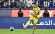 Ronaldo Chấm Dứt Đình Công, Sẵn Sàng Ra Sân Cho Al Nassr Gặp Al Fateh