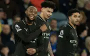 Semenyo tỏa sáng, Man City vất vả giành chiến thắng quý giá trước Leeds United