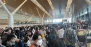 Sân Bay Tân Sơn Nhất Ngày 24 Tết: Đông Đúc Nhưng Đỡ Ùn Ứ Nhờ Nhà Ga T3