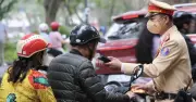 Tai nạn giao thông ngày mùng 2 Tết 2026 giảm mạnh, vi phạm nồng độ cồn vẫn cao