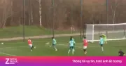 Thần đồng 15 tuổi JJ Gabriel tỏa sáng với cú đúp, U18 MU thắng đậm Wolves
