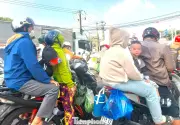 TPHCM ùn ứ cửa ngõ cuối Tết 2026, dòng người từ miền Tây đổ về làm việc