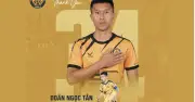 Trịnh Văn Lợi gây sốt với dòng trạng thái về đội trưởng, dư luận đồn đoán Doãn Ngọc Tân rời Thanh Hóa